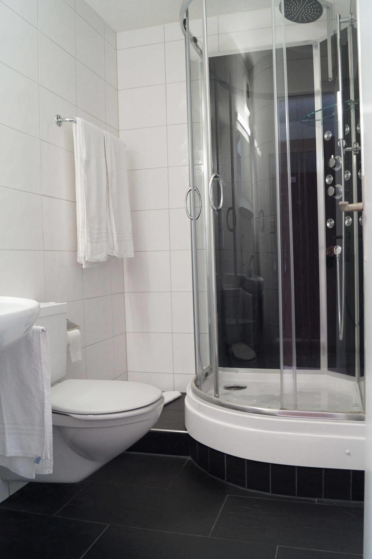 Hotel Tellsplatte Sisikon Εξωτερικό φωτογραφία